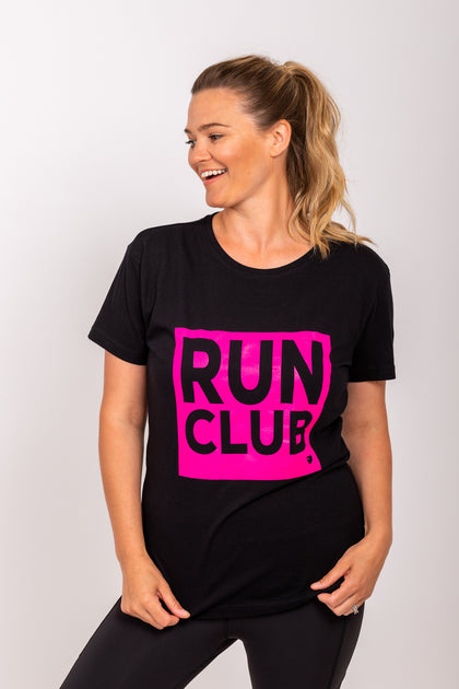 Run club t shirt women's store