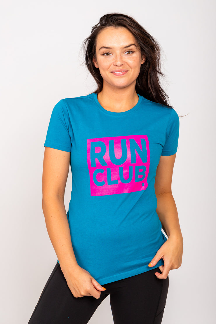 Exclusive Ink Blue & Pink Run Club Organic Slim Fit T-Shirt