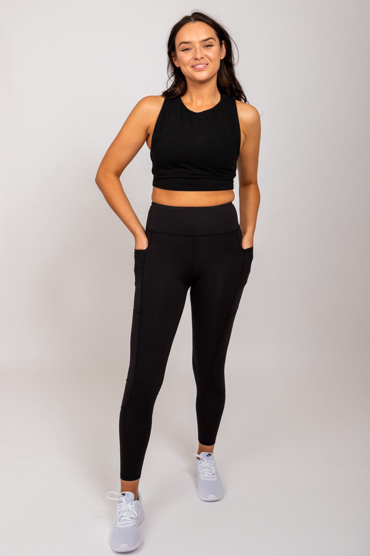 Exclusive black Running Woman Resilience leggings